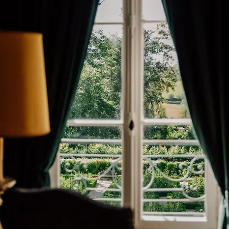 Château De Alojamento de Acomodação e Pequeno-almoço 3*